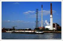 Duisburger Kupferhtte (jetzt DK-Recycling) am Rhein.