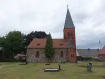 H�selitz, evangelische Kirche, erbaut um 1250, Kirchturm erneuert 1902 (09.07.2025)