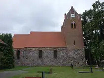 Lindtorf, evangelische Kirche, erbaut im 12. Jahrhundert, Kirchturm 14. Jahrhundert (09.07.2025)