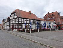 Tangermnde, Fachwerkhuser am Marktplatz (09.07.2025)