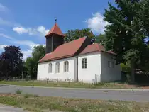 Karpzow, evangelische Dorfkirche, erbaut 1678 (10.07.2025)