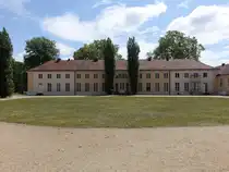 Ketzin, Schloss Paretz, erbaut von 1797 bis 1804 durch den Architekten David Gilly (10.07.2025)