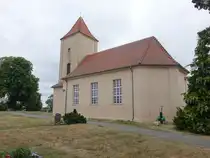 Rietz, evangelische Dorfkirche, erbaut im 18. Jahrhundert, Saalbau mit Putzgliederung (10.07.2025)