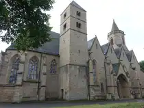 Bad Sobernheim, evangelische St. Matthias Kirche, dreischiffige sp�tgotische Hallenkirche aus dem 15. Jahrhundert (26.07.2025)