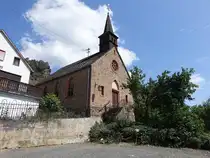 Kallenfels, evangelische Kirche, neugotischer Bruchsteinbau, erbaut im 19. Jahrhundert (26.07.2025)