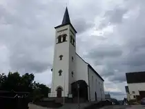 Bickenbach, Pfarrkirche St. Stephanus, erbaut von 1771 bis 1772 durch den Architekten Johann Neurohr (28.07.2025)