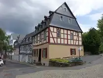 Kastellaun, Fachwerkh�user in der Schlo�stra�e (28.07.2025)