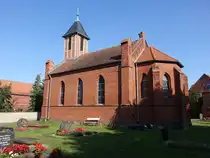 Sch�nwalde, evangelische Kirche, neugotische Backsteinkirche, erbaut 1851 (10.08.2025)