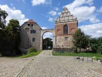 Wolmirstedt, Schloss, erbaut ab 1208, erweitert von 1575 bis 1585 (10.08.2025)
