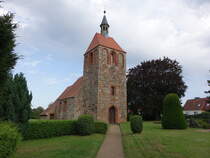 Dllnitz, evangelische Kirche, Feldsteinkirche erbaut um 1200 (12.08.2025)