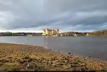 Schloss Moritzburg mit Schlossteich, aufgenommen am 4. Advent 2024. Bekannt wurde das Ensemble als Drehkulisse f�r den 1973 erschienenen Kultfilm  Drei Haseln�sse f�r Aschenbr�del , der j�hrlich im deutschen Fernsehen rauf und runter l�uft.

🕓 22.12.2024 | 13:11 Uhr