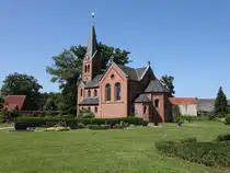 Kapern, evangelische Kirche, erbaut 1856 durch Conrad Wilhelm Hase (13.08.2025)