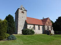 Ahlum, evangelische Kirche, romanische Feldsteinkirche aus dem 13. Jahrhundert (14.08.2025)