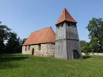 Hagen, evangelische Kirche, Feldsteinkirche aus dem 13. Jahrhundert (14.08.2025)