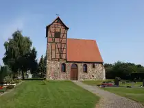 Peertz, evangelische Kirche, sp�tromanische Saalkirche, erbaut im 13. Jahrhundert (14.08.2025)