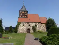 Siedengrieben, evangelische Kirche, Feldsteinkirche aus dem 12. Jahrhundert (14.08.2025)