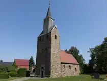 Zierau, evangelische Kirche, sp�tromanische Saalkirche, erbaut im 13. Jahrhundert (14.08.2025)