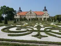 Schloss Hundisburg, erbaut ab 1693 durch den Wolfenb�ttler Landbaumeister Hermann Korb, Wiederaufbau ab 1994 (15.08.2025)