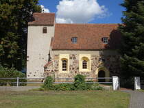Schilda, evangelische Kirche, Feldsteinkirche aus dem 16. Jahrhundert (07.09.2025)