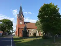 Buckow, evangelische Kirche, Saalkirche aus dem 14. Jahrhundert (08.09.2025)