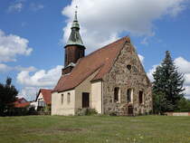 Pitschen-Pickel, evangelische Kirche, Saalkirche aus dem 15. Jahrhundert, erneuert 1675 (08.09.2025)
