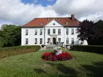Schliestedt, Schloss, erbaut von 1748 bis 1760 im Stil des Rokoko (12.09.2025)
