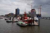 HAMBURG, 13.06.2008, im Hafen