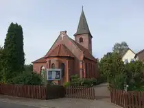 Lachendorf, evangelische Christuskirche, Backsteinbau erbaut von 1905 bis 1906 (17.09.2025)