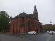 Lehrte, evangelische St. Matth�us Kirche, neugotische Hallenkirche, erbaut von 1874 bis 1876 durch den Architekten Conrad Wilhelm Hase (18.09.2025)