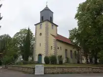 Rethen, evangelische St. Petri Kirche, erbaut 1953 (18.09.2025)