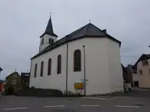 Bausendorf, Pfarrkirche St. Servatius, Saalbau von 1865 (11.10.2025)
