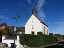 Fellerich, Pfarrkirche St. Willibrord, Saalbau im Rundbogenstil von 1846 (05.11.2025)