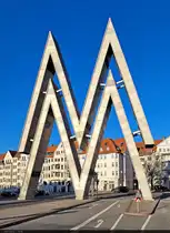 Geh�rt untrennbar zu Leipzig: Logo der Leipziger Messe auf dem Gel�nde der Alten Messe, gelegen nordwestlich des V�lkerschlachtdenkmals.

🕓 4.3.2025 | 16:23 Uhr