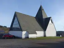 Laubach, Pfarrkirche St. Josef, erbaut 1965 (27.12.2025)