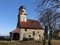 Zixdorf, evangelische Dorfkirche, mittelalterliche Feldsteinkirche aus dem 13. Jahrhundert (11.03.2026)
