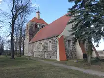 Frankenfelde, evangelische Dorfkirche, Feldsteinkirche aus dem 13. Jahrhundert (12.03.2026)