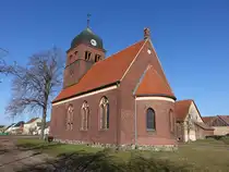 Ruhlsdorf, evangelische Kirche, neugotischer Backsteinbau, erbaut 1904 (12.03.2026)