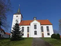 Wehdem, evangelische Kirche, erbaut im 19. Jahrhundert (22.03.2026)