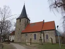 Ronneberg, evangelische St. Michaelis Kirche, erbaut im 12. Jahrhundert (24.03.2026)