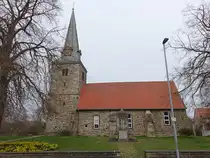 Kirchdorf bei Barsinghausen, evangelische Hl. Kreuz Kirche, erbaut im 12. Jahrhundert (24.03.2026)