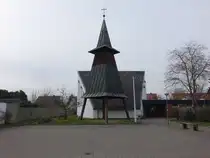 Weetzen, evangelische Vers�hnungskirche in der Dietrich Bonhoeffer Stra�e (24.03.2026)