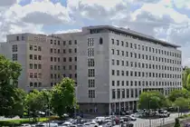 Ein Imposantes Geb�ude in Budapest, wer kann mir Mitteilen welche Funktion ? 08.05.2026