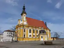 Neuzelle, Klosterkirche St. Marien, erbaut ab 1281 als gotische Hallenkirche, barockisiert im 17. Jahrhundert (04.04.2026)