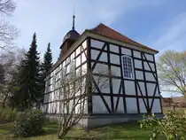 Steinsdorf, evangelische Kirche, Fachwerkbau von 1749 (04.04.2026)