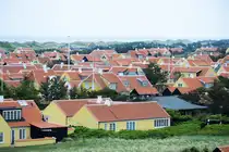 Blick auf H�jen (auch als Gammel Skagen bekannt) vom Seezeichen aus, das etwas s�dlich der Ortschaft liegt. Aufnahme: 12. Juni 2026.