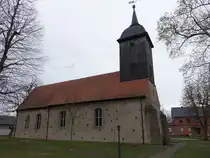 Glienicke, evangelische Kirche, erbaut im 13. Jahrhundert, erweitert 1783 (05.04.2026)