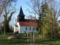 Genshagen, evangelische Kirche, erbaut im 14. Jahrhundert, erneuert 1707 (06.04.2026)