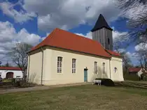 M�rkisch-Wilmersdorf, evangelische Kirche, verputzte Saalkirche, erbaut im 18. Jahrhundert (06.04.2026)