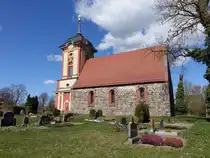 Frankenfelde, evangelische Kirche, Feldsteinkirche aus dem 13. Jahrhundert, Kirchturm von 1776 (08.04.2026)