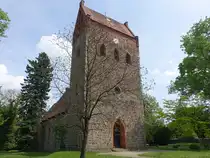 Blumberg, evangelische Dorfkirche, Feldsteinkirche aus dem 13. Jahrhundert (24.05.2026)